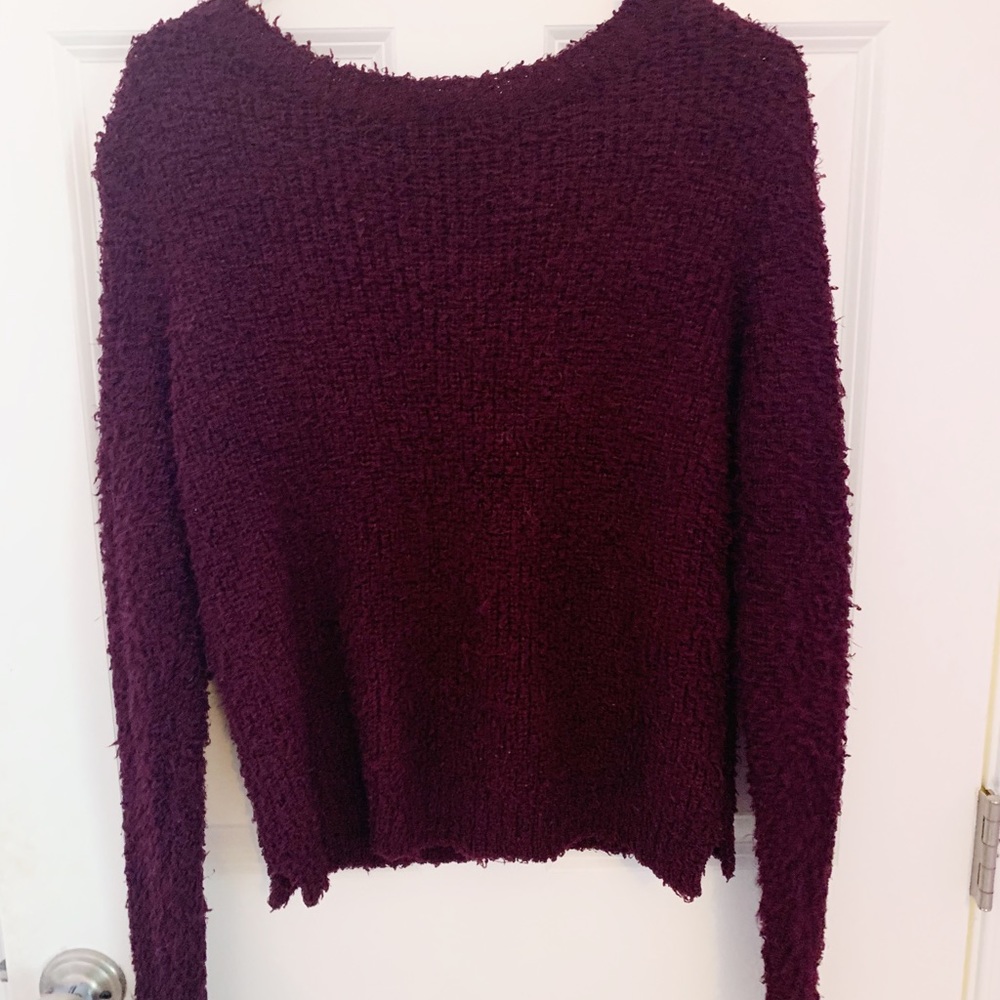 maroon sweater